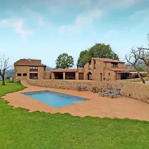 https://el-guitart.catalonia-hotels.com